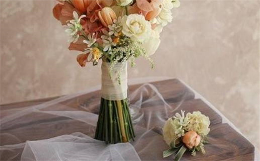 2034年农历七月二十结婚黄道吉日 办婚礼吉利吗