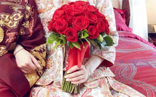 2033年07月28日是不是结婚吉日 适不适合办喜事