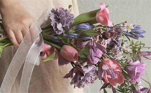 2040年09月09日结婚黄道吉日 适不适合办喜事 2040年09月09日结婚黄道吉日 适不适合办喜事