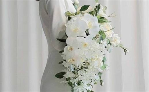 2028年农历腊月廿二结婚吉日查询 宜办喜事吉日查询