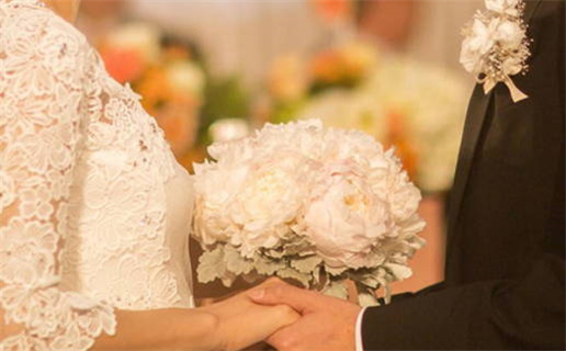 2024年农历十月廿二结婚好吗 今日办喜事好吗