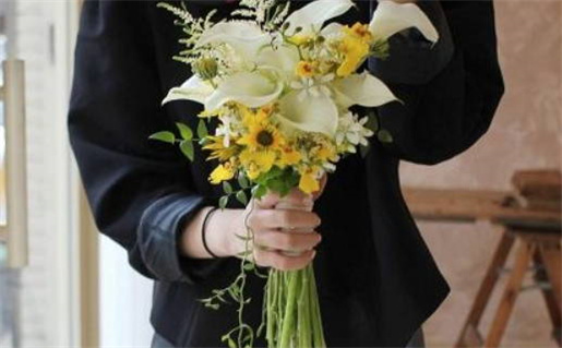 2039年农历三月初七领证日子如何 登记领证吉利吗